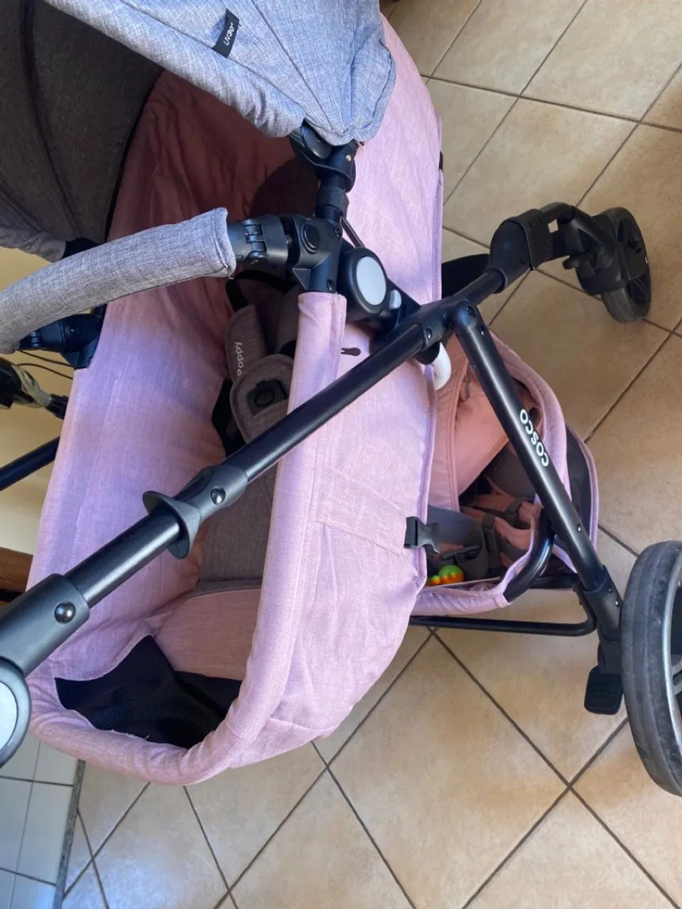 Vendo carrinho + bebê conforto  - Foto 3