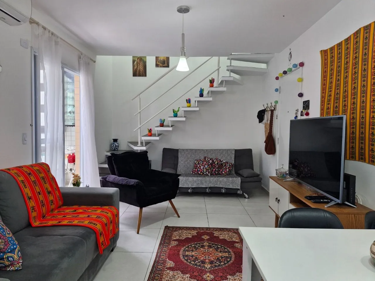 Apartamento Duplex para locação na Ocian em Praia Grande - SP.