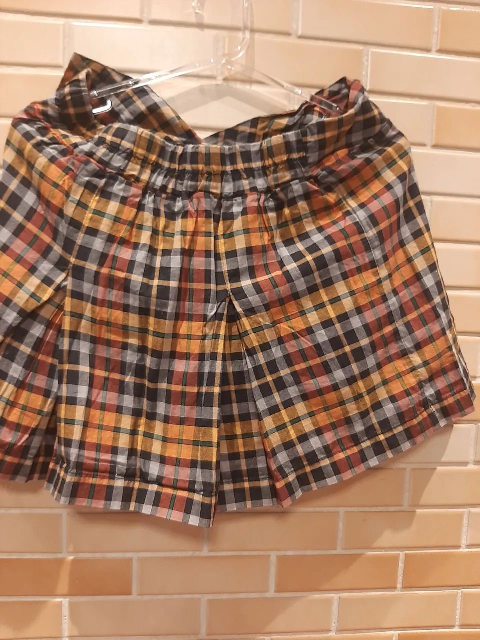 Shorts saia xadrez - Foto 3