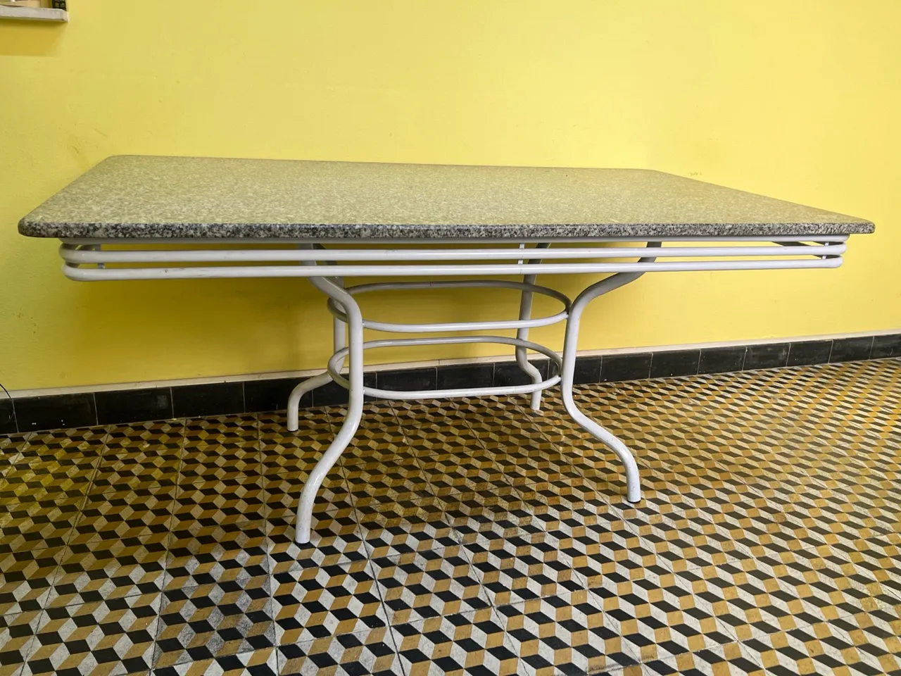 Mesa de mármore