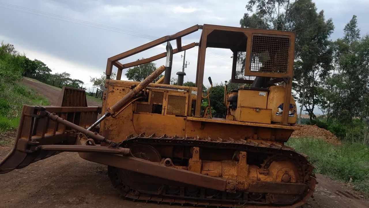 Trator esteira D50 Komatsu  - Foto 5