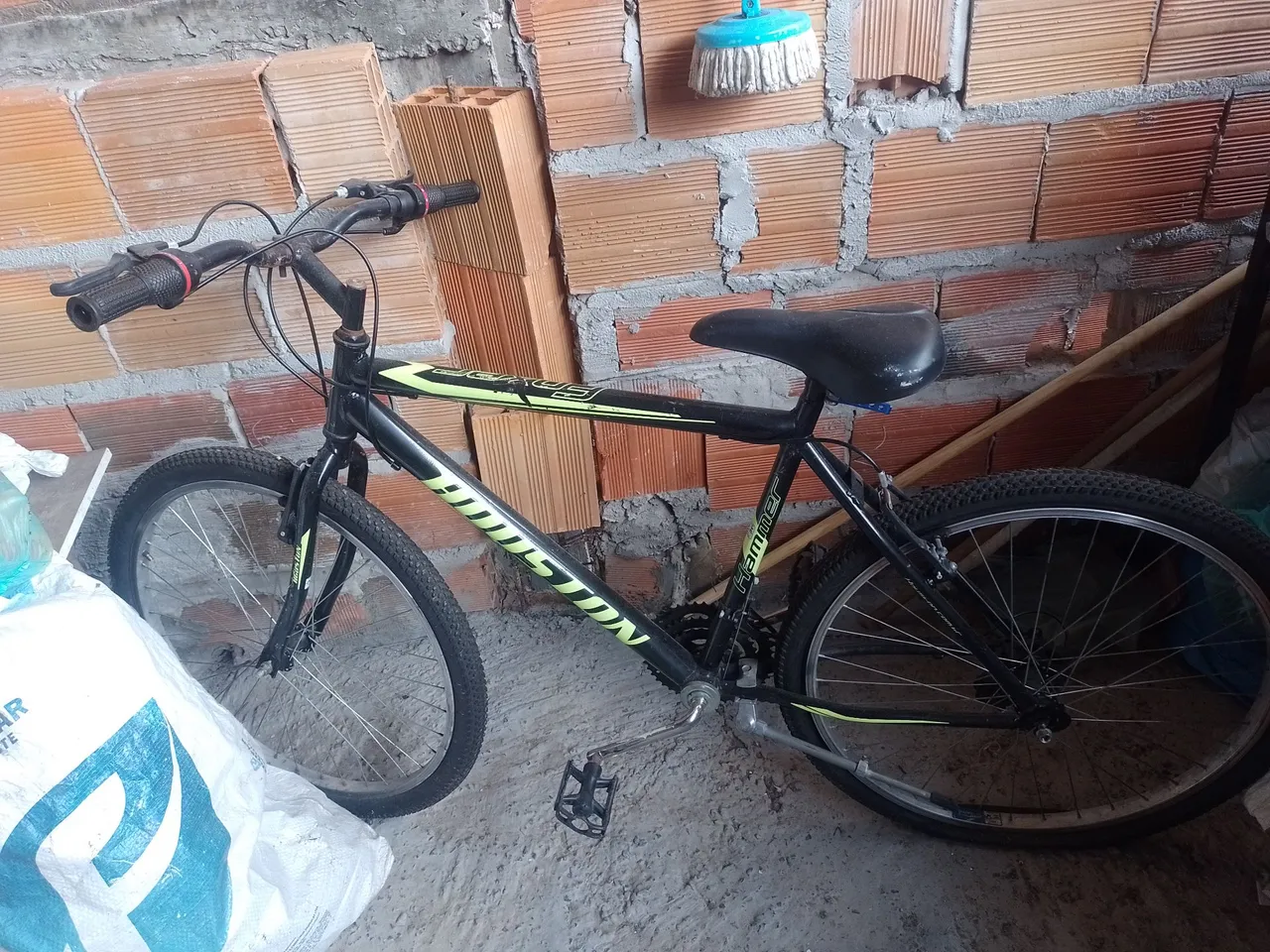 Bicicleta Huston pra vender Rápido,