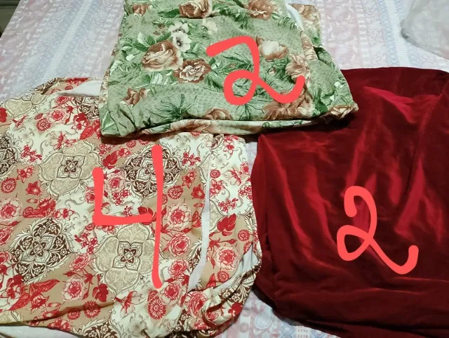 Capas de veludo e estampada para recobrimento de cadeiras