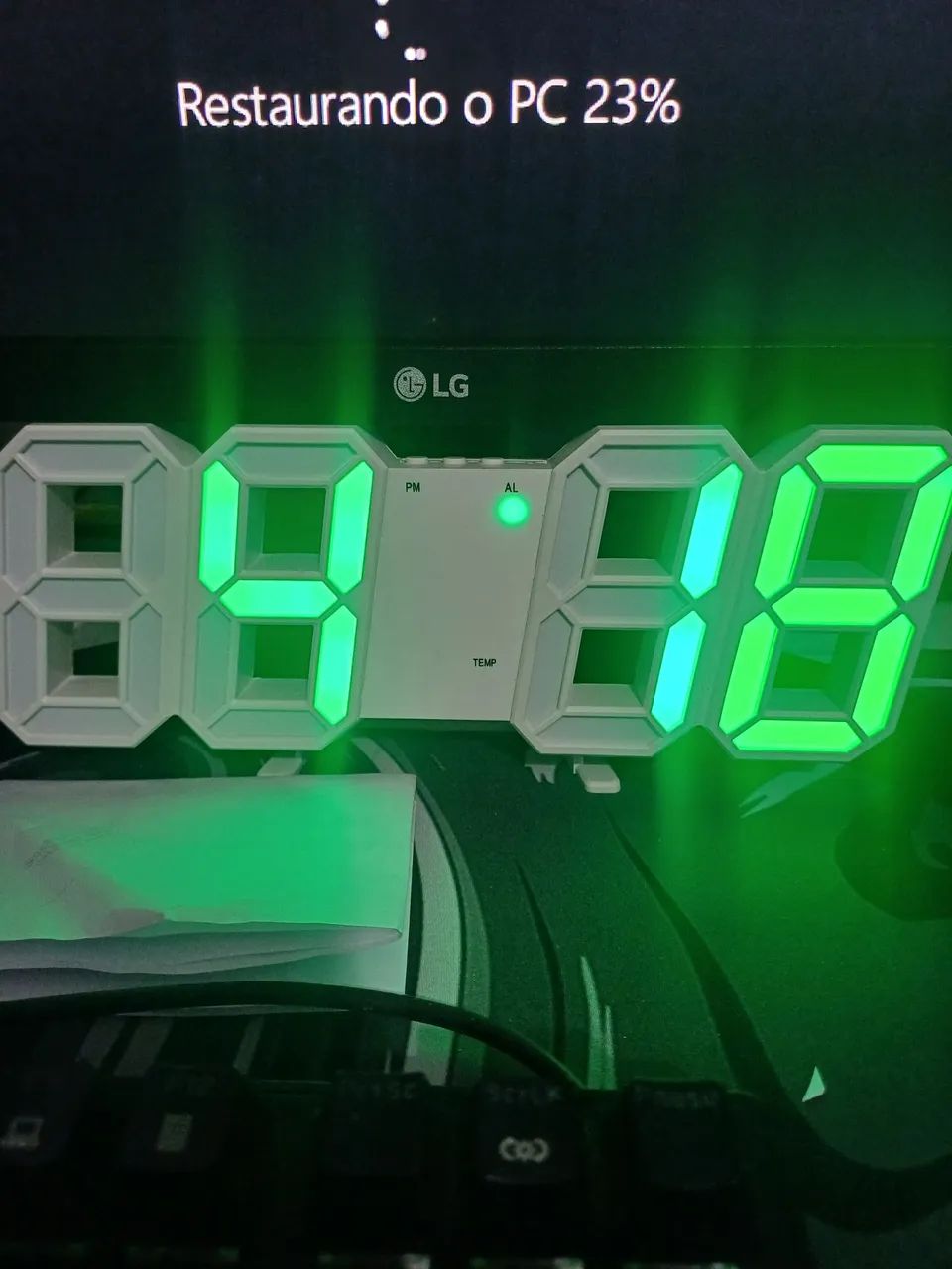 Relógio Digital LED Verde - Novo! - Foto 3