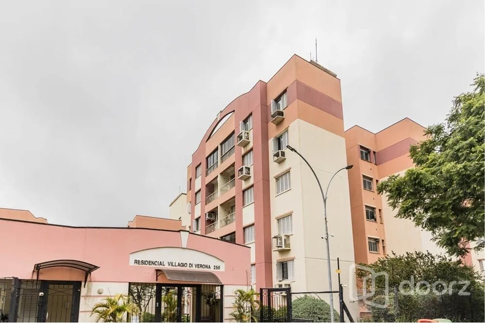Imóvel na Abram Goldsztein com 2 dormitórios e 58m²