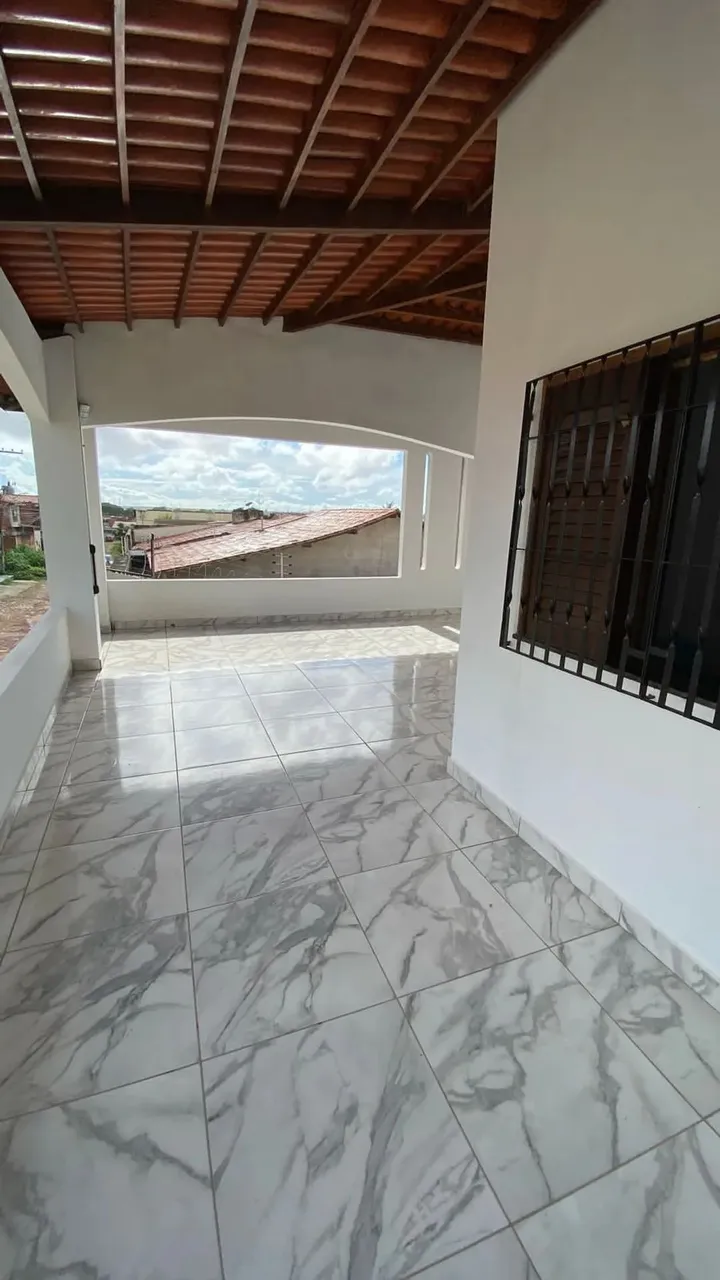 Imóvel para venda possui 262 metros quadrados com 5 quartos em Cohatrac I - São Luís - MA