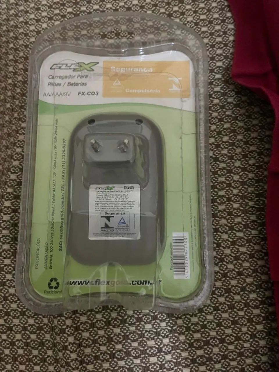 Carregador de Pilhas FLEX FX-CO3 AA/AAA/9V - Foto 3