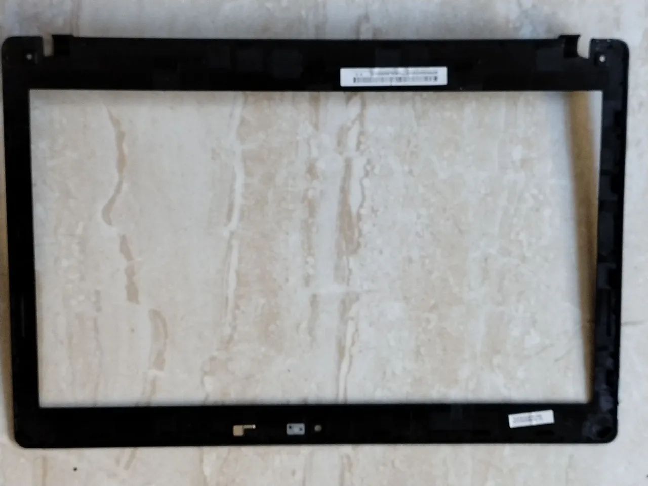 Moldura Lenovo G485 - Foto 2