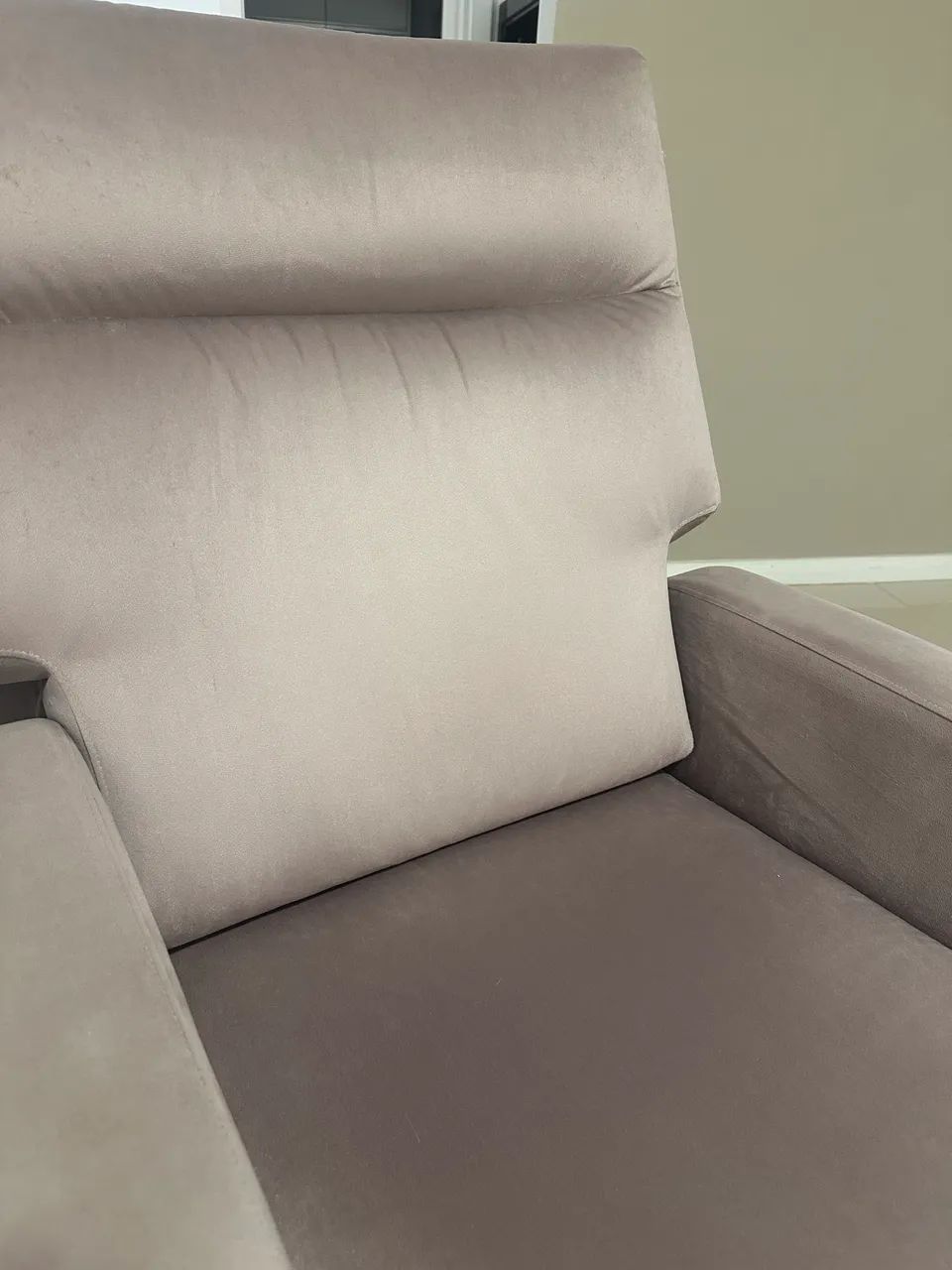 Poltrona reclinável 64673644691458120