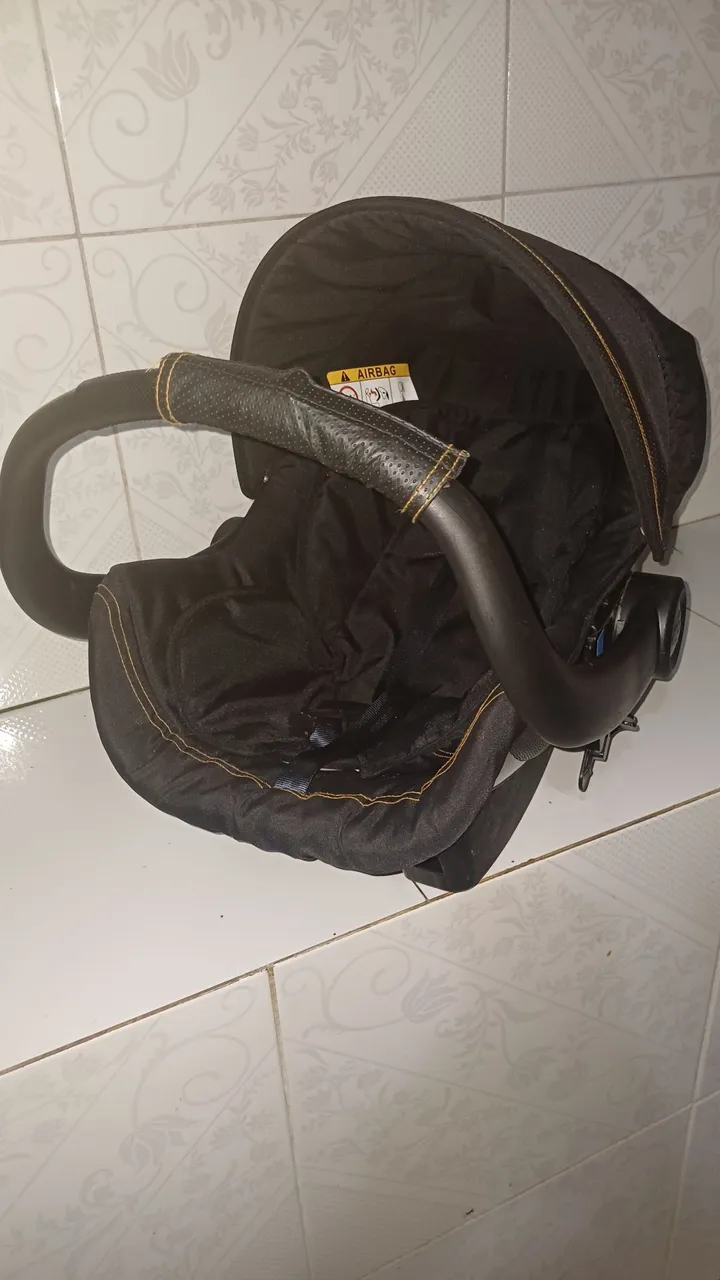 Cadeirinha de bebê - Bebê conforto