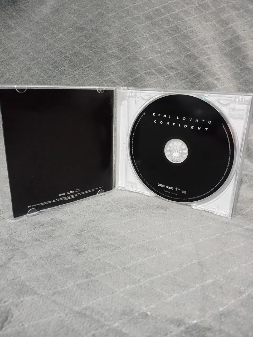 CD Demi Lovato - Confident - Foto 3
