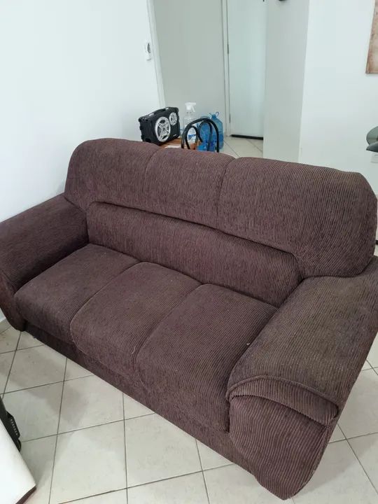 Sofá 3 lugares 