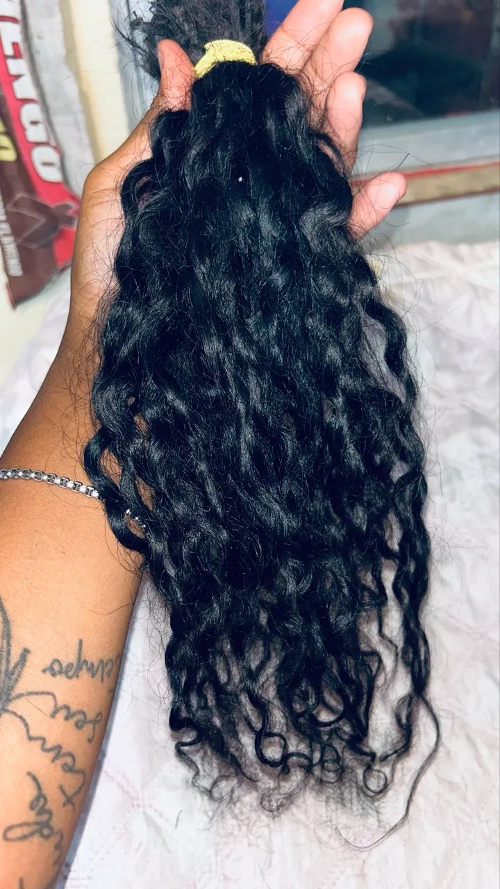 Cabelo humano cacheado 