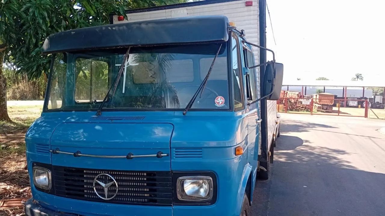 mercedinho 608 com 6 pneus zero  - Foto 2