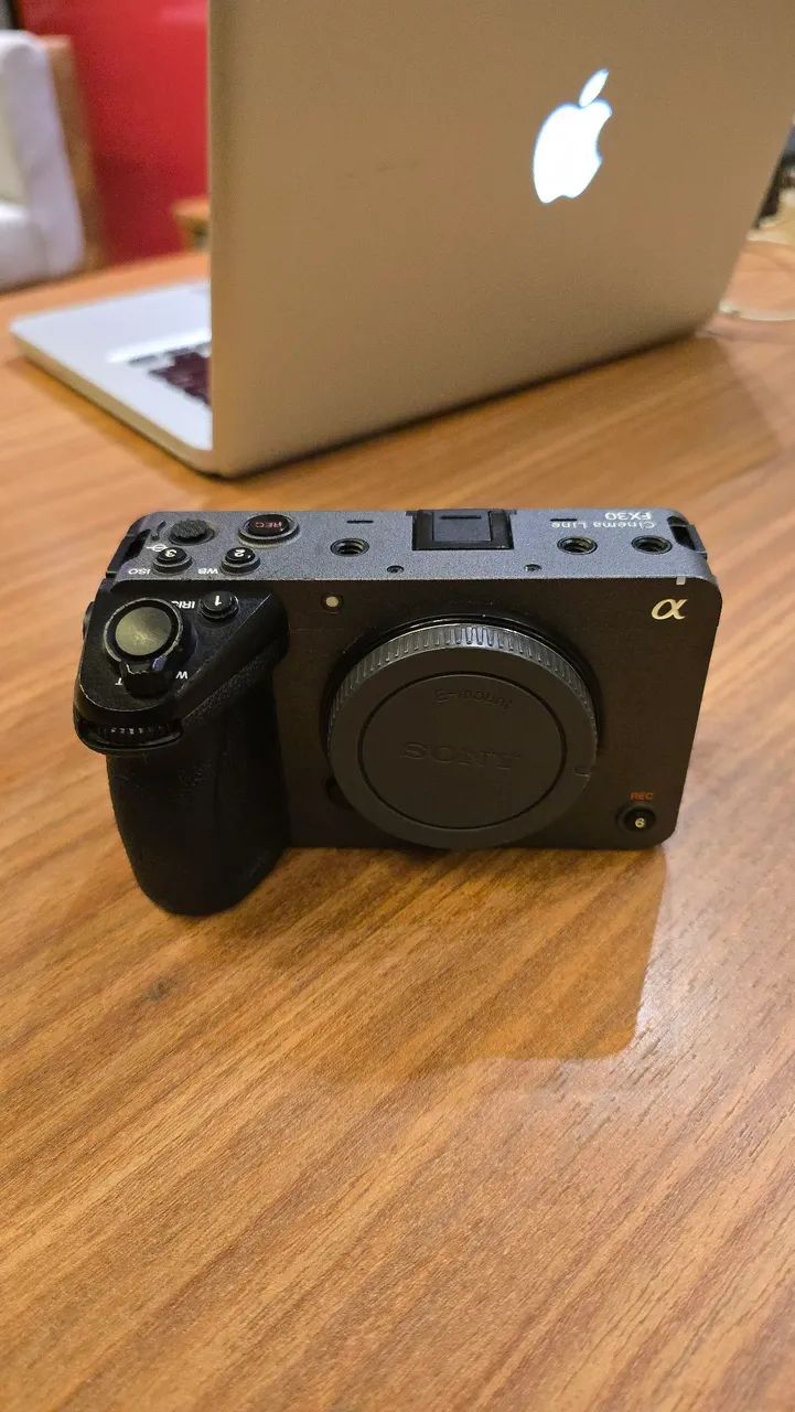 Sony FX30 