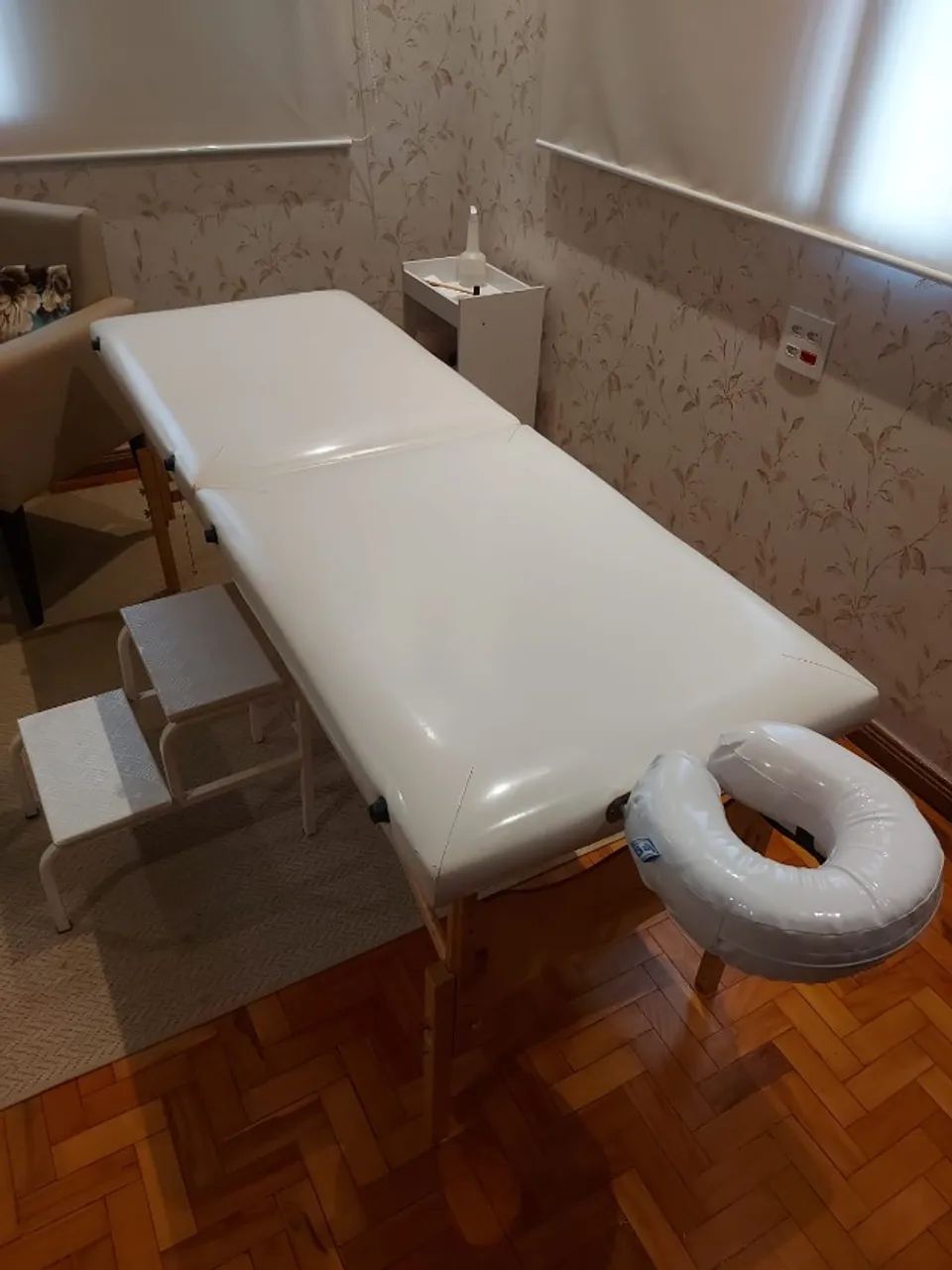 Maca de massagem + apoio para cabeça/rosto