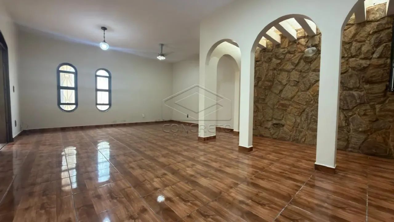 Casa Padrão em Jaú