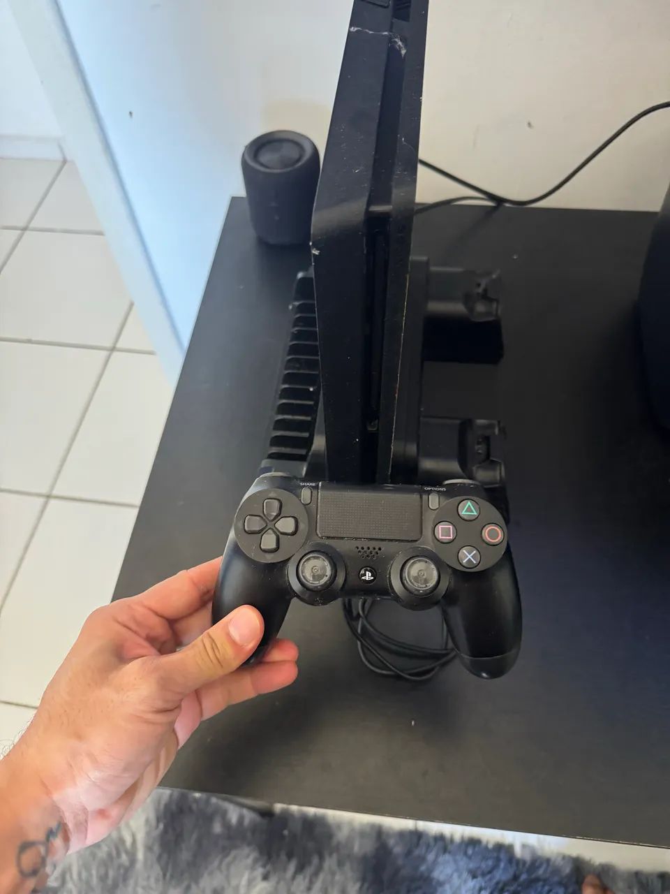 PlayStation 4 slim 1T - Foto 5