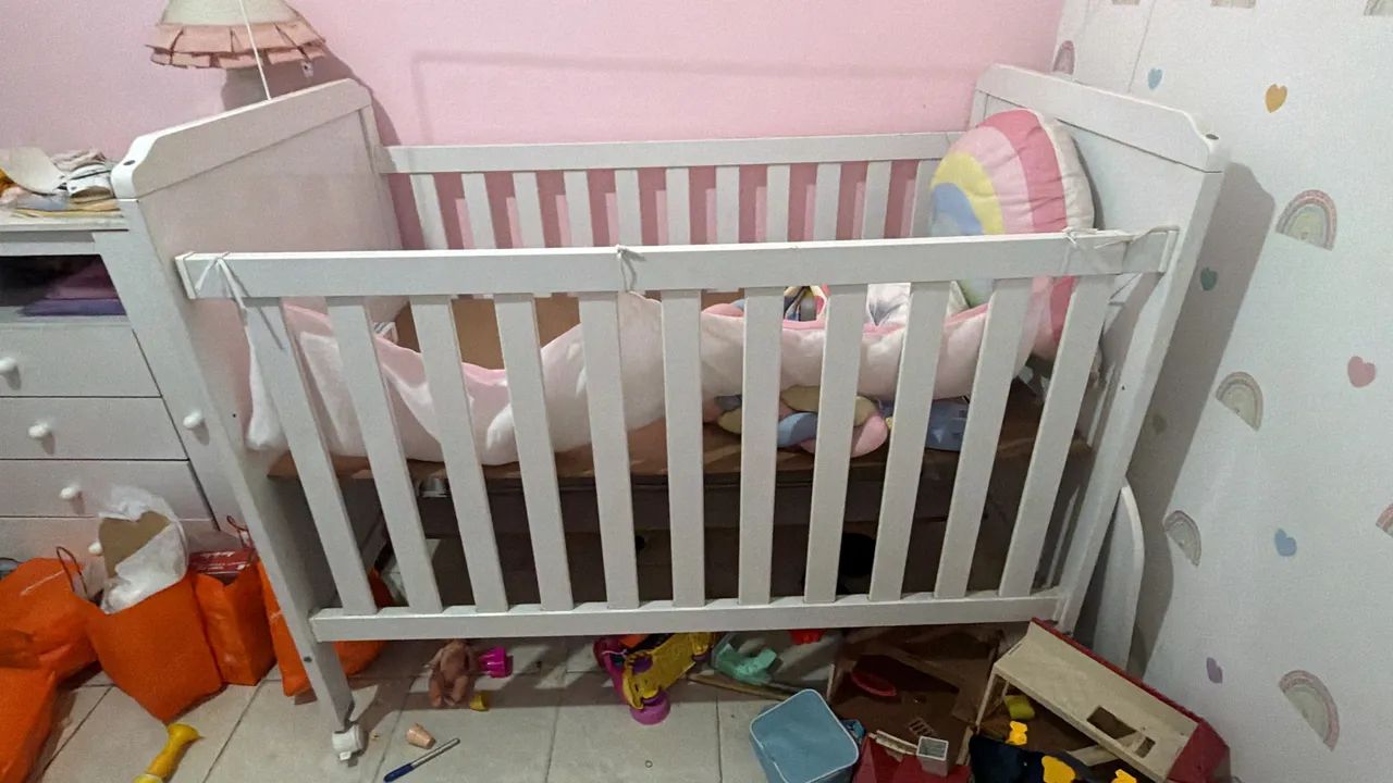 Berço + colchão 