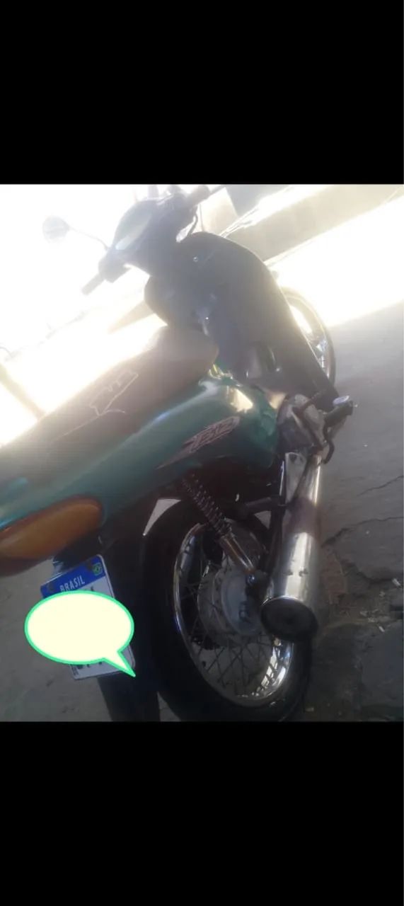 Honda biz 100 conservada