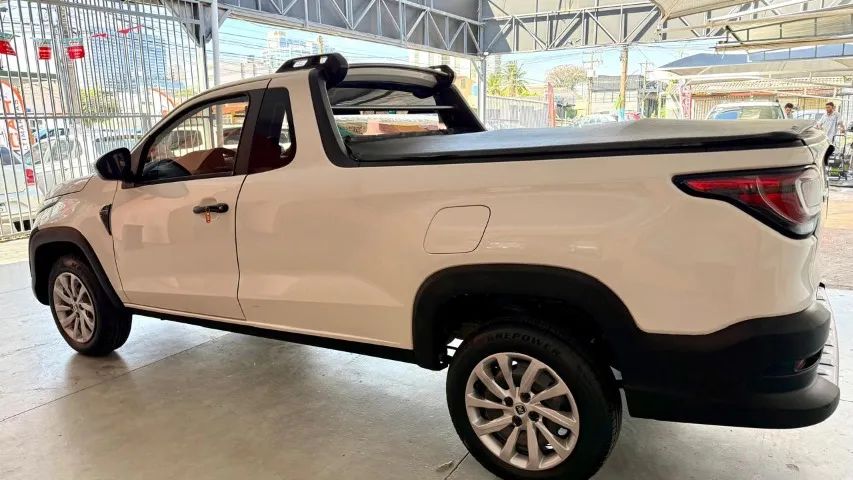 Fiat Strada Endurance 1.4 Flex 8V CS Plus 2023 - Foto 5