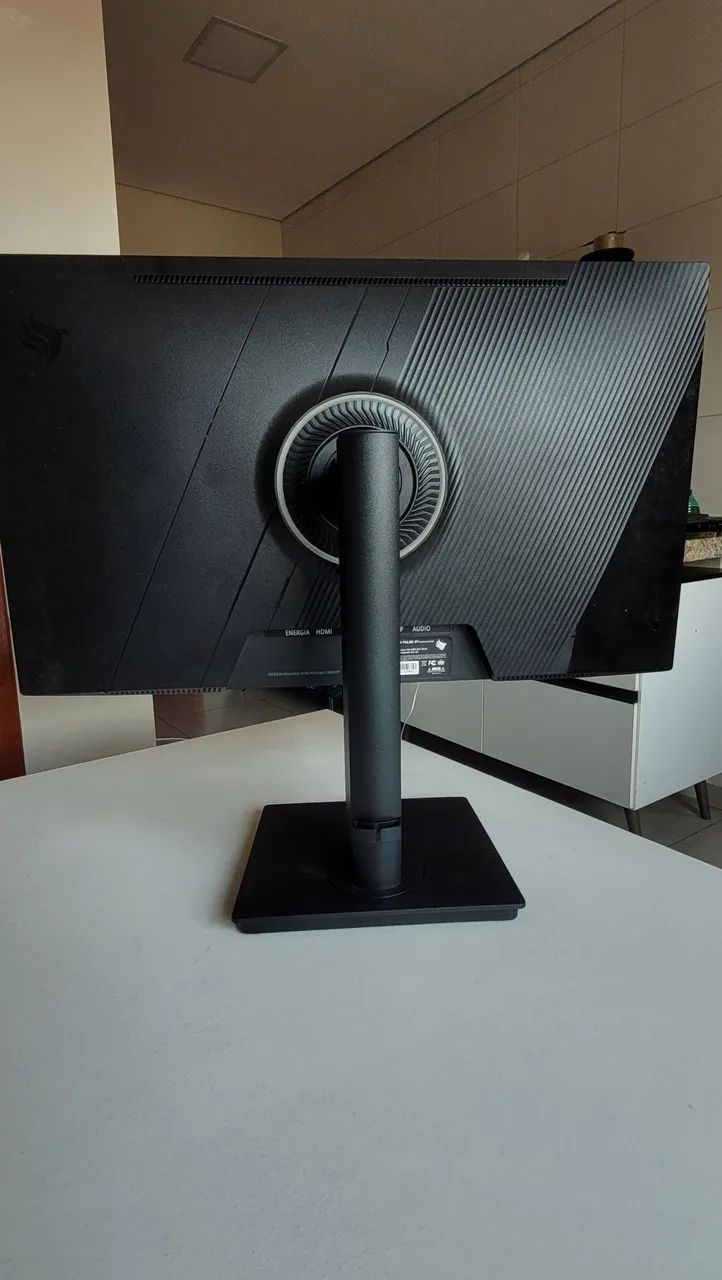 Monitor Gamer Pichau Centauri Pulse 27 - Foto 3