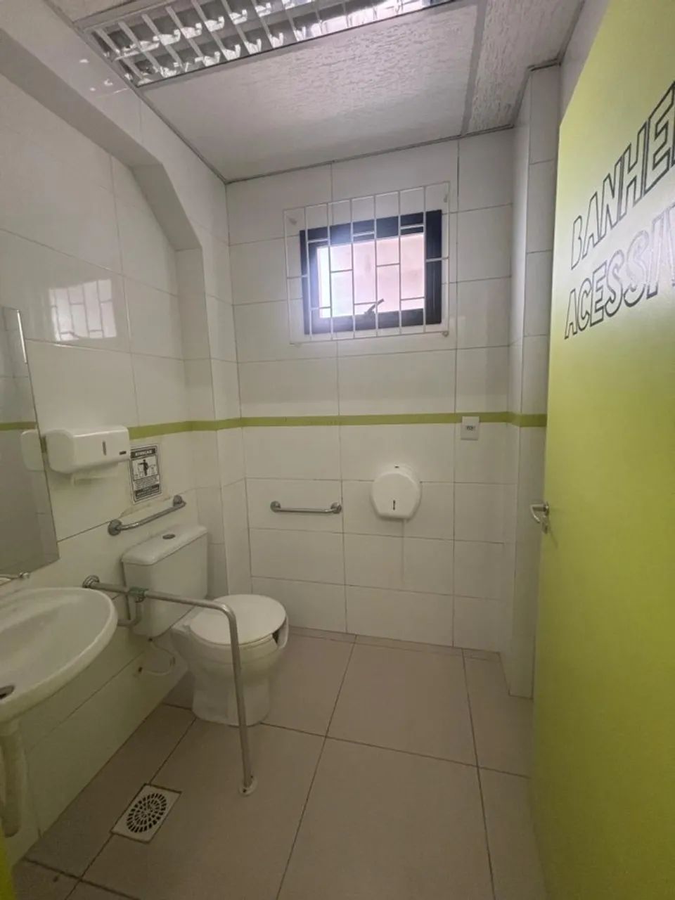 Comercial para Locação em Imbituba, Centro, 3 banheiros - Foto 5