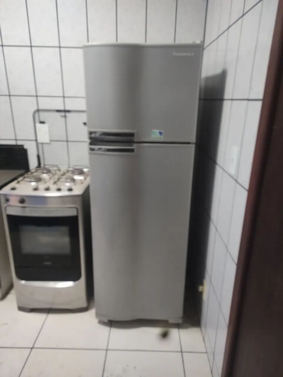 Vendo geladeira  - Foto 5