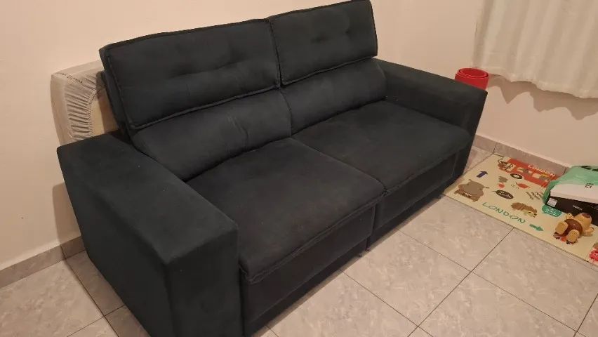 Sofa417563181465610240