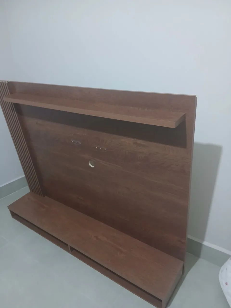 Painel de TV praticamente novo - Foto 3