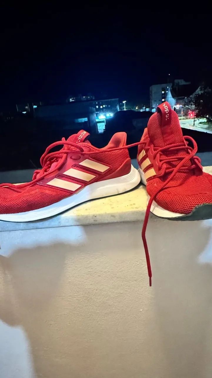 Tênis adidas vermelho  - Foto 5