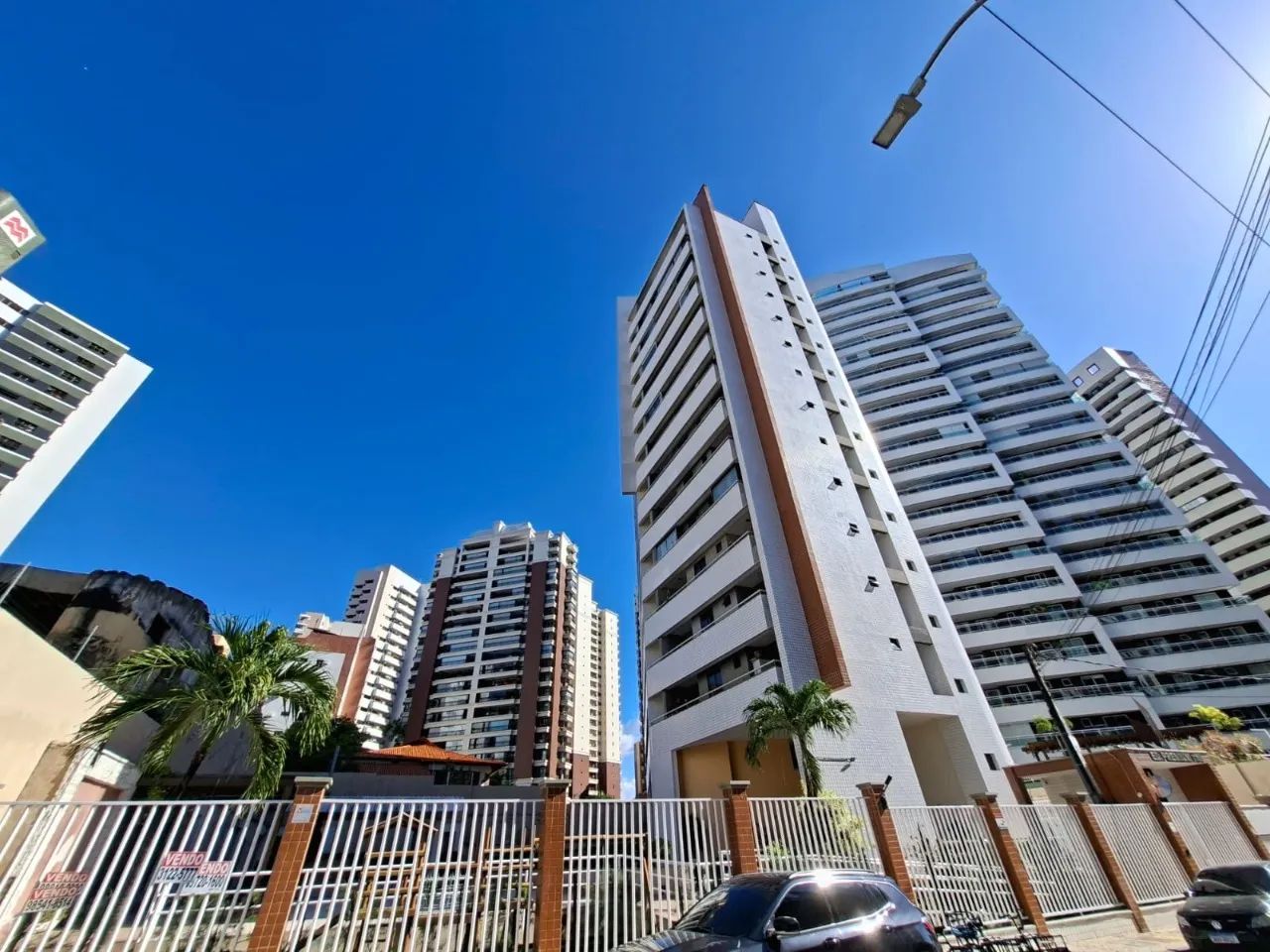 Apartamento à venda com 2 quartos, 2 vagas e lazer no Cocó