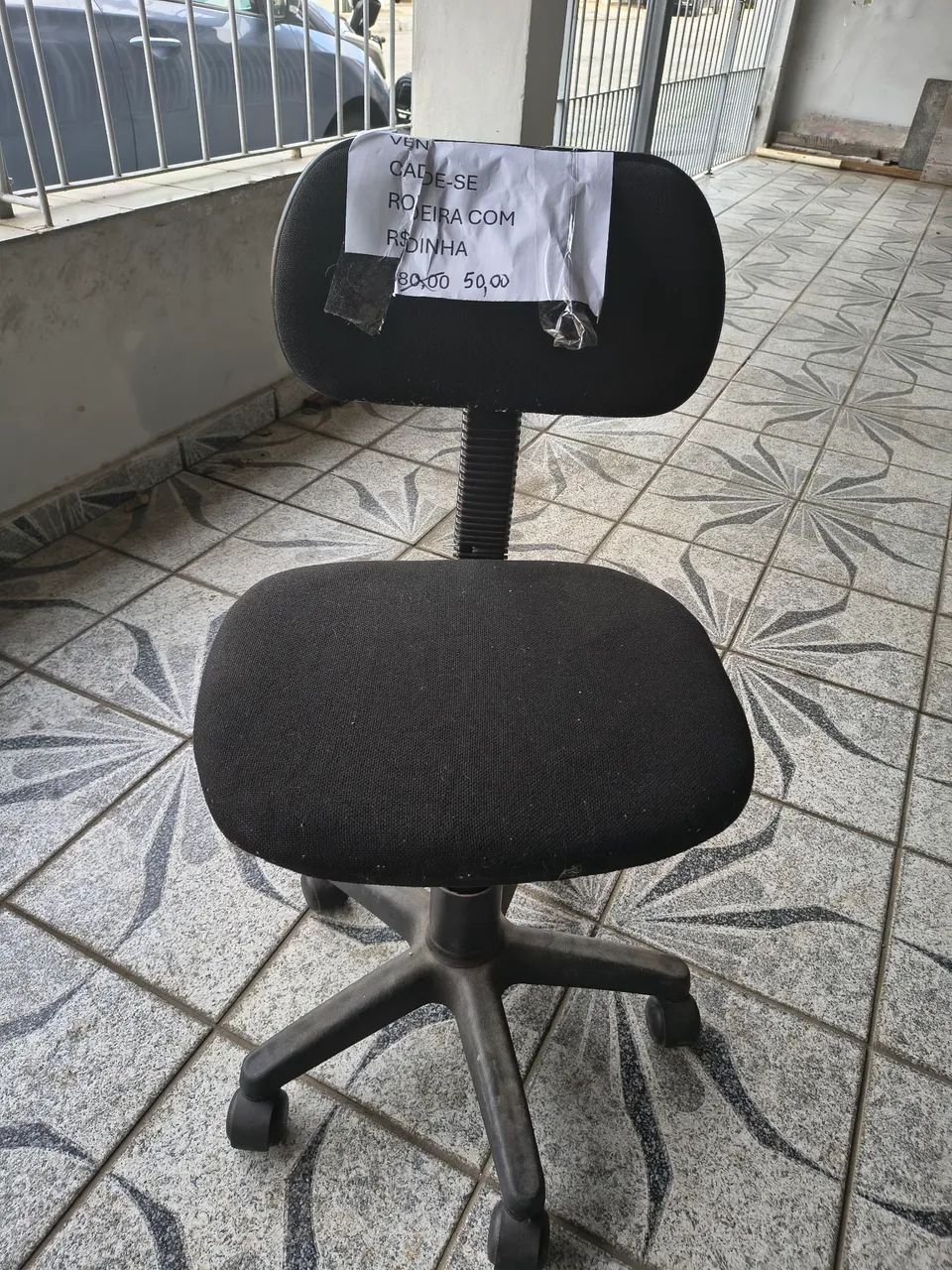 Cadeira escritório com rodinhas  - Foto 2