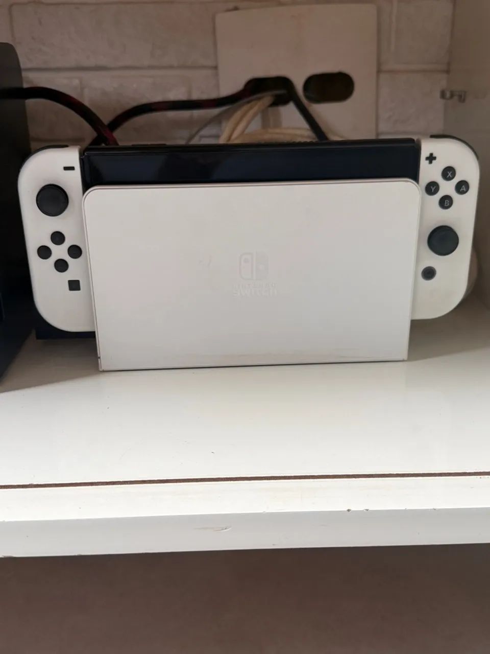 Vendo Nintendo Switch Oled