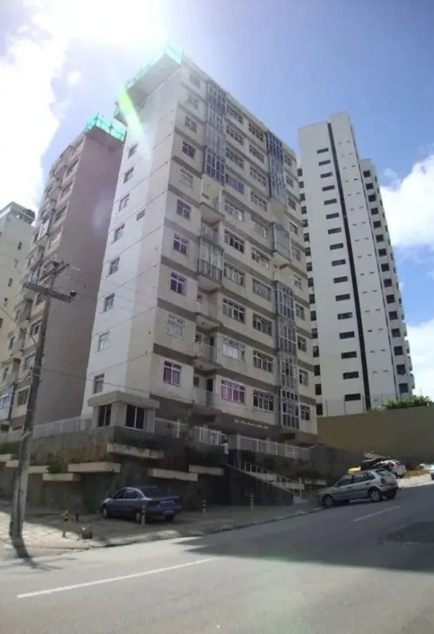 APARTAMENTO 02 QUARTOS - PETRÓPOLIS