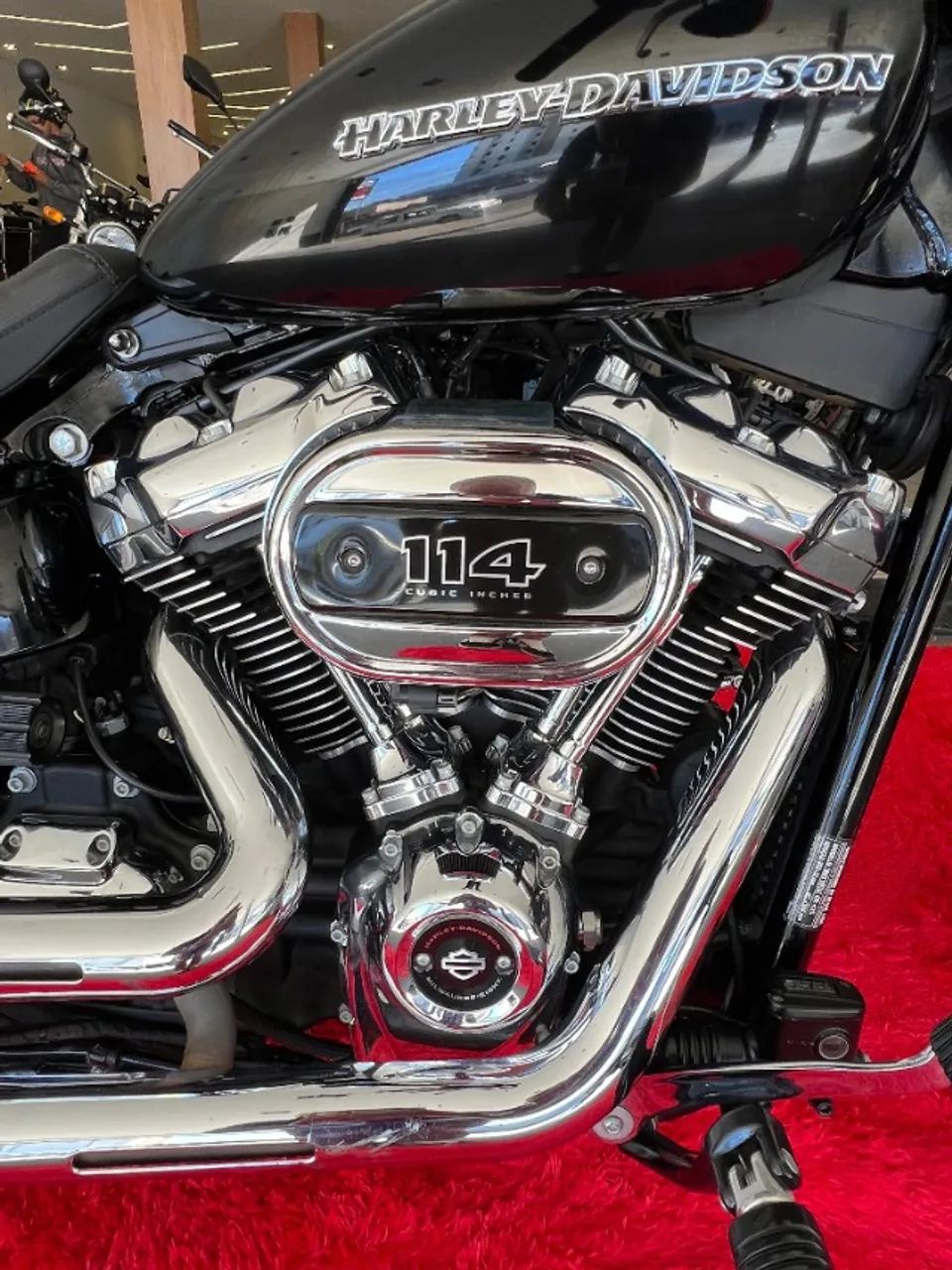 FAT BOB 114 - Foto 3
