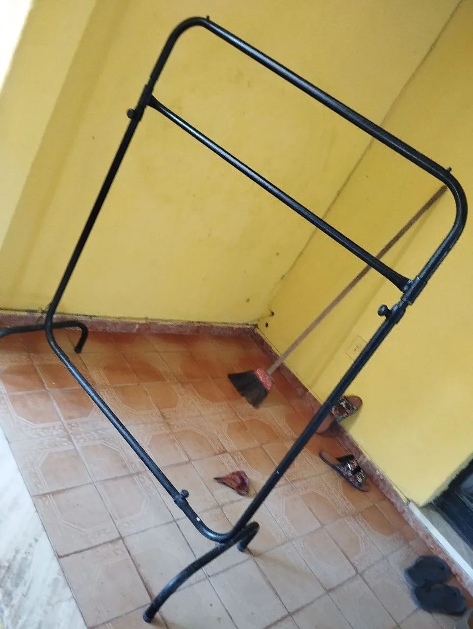 Arará para colocar roupas  - Foto 3
