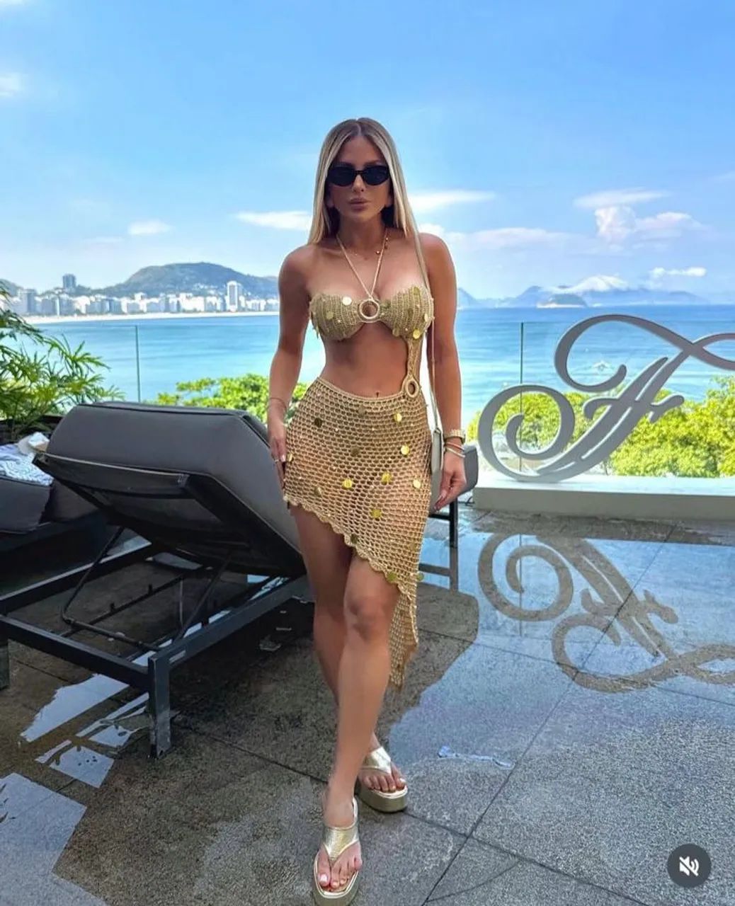 Vestido de crochê 