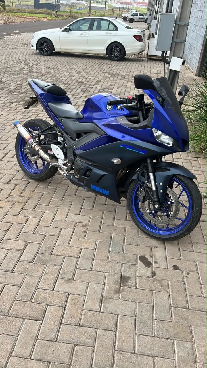 YAMAHA R3  - Foto 4