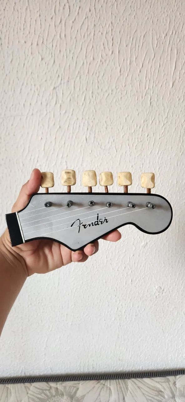 Porta chaveiro de guitarra  - Foto 3