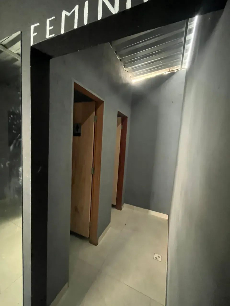 Loja Comercial Ampla com Área Externa | Coração de Mucuri | Cariacica - Foto 3