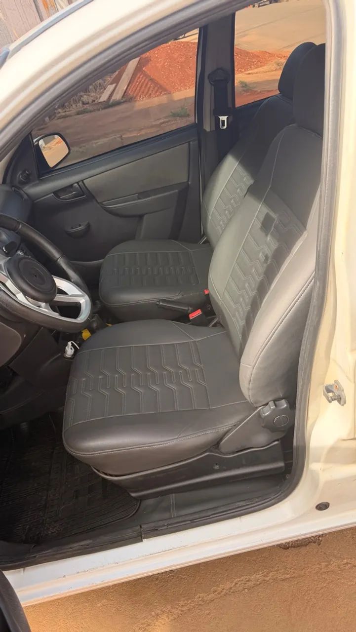 Chevrolet Celta SPIRIT/ LT 1.0 MPFI 8V FLEXP. 5P 2013