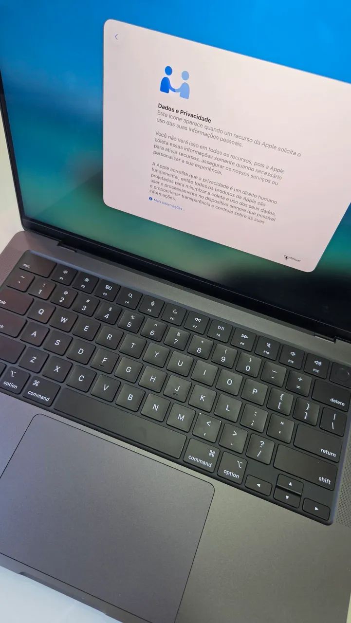 MacBook Pro 14 M4 Max 36GB ssd 1TB 14.2' - Foto 5