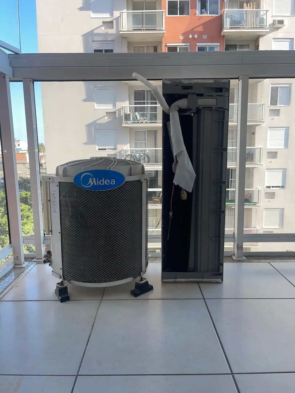 Ar-Condicionado Split 18.000 BTUs Midea 220V Funcionando - Ótimo Preço! - Foto 4