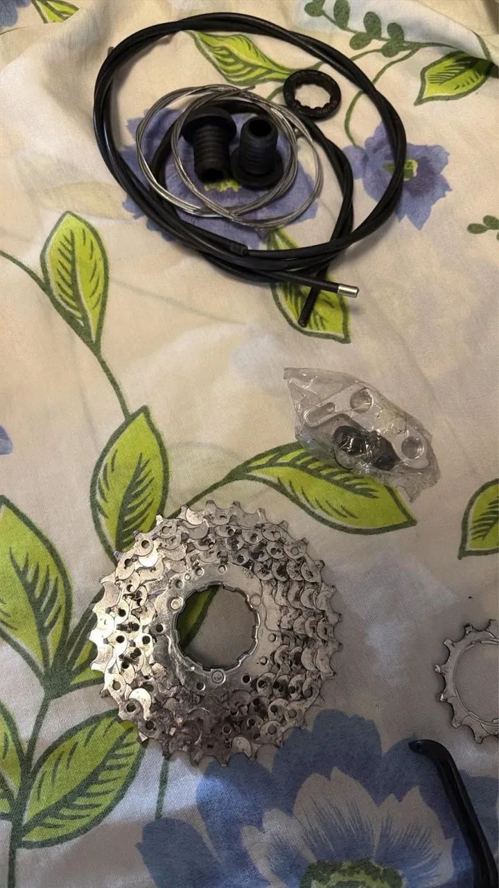 Vendo peças de bicicleta 