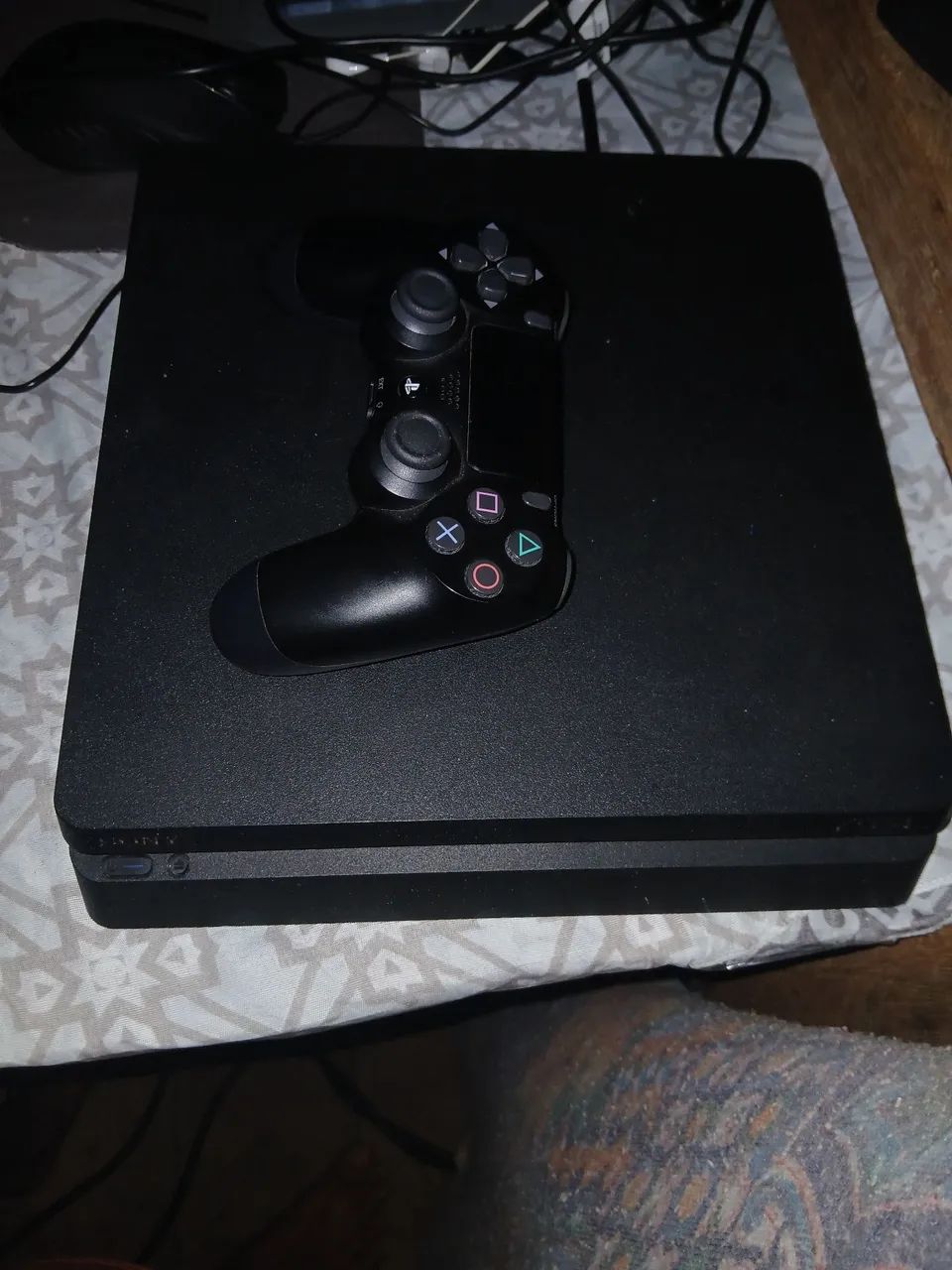 Ps4 slim 1 tb - Foto 3
