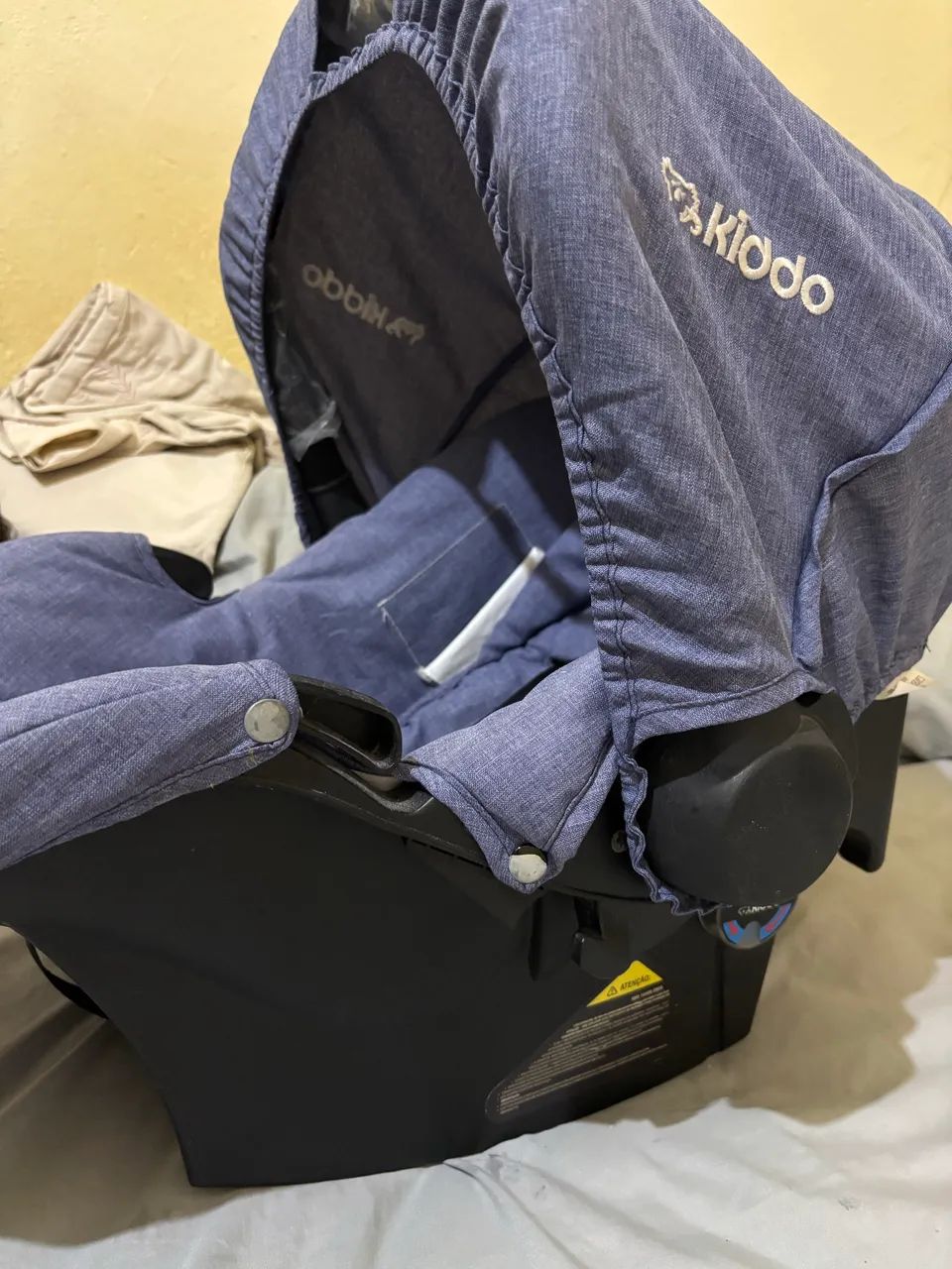 Bebê conforto azul KIDDO 