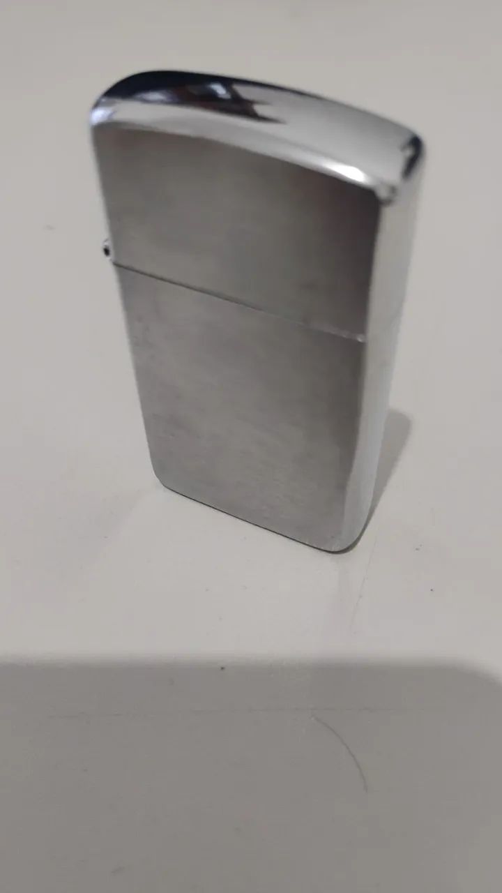 ISQUEIRO ZIPPO SLIM 2008