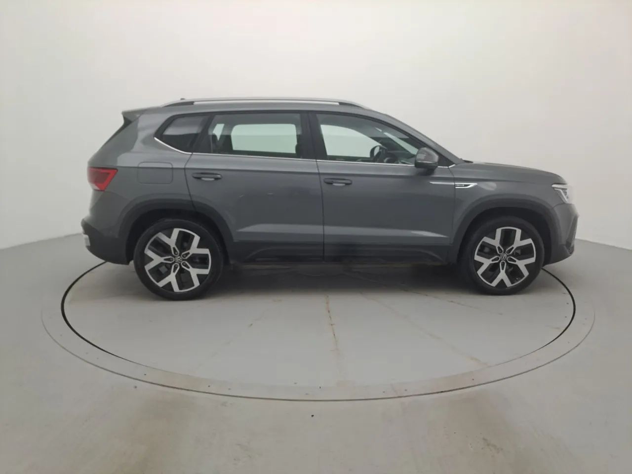 Volkswagen Taos Highline 1.4 250 TSI Flex Aut., foto 6 de 18