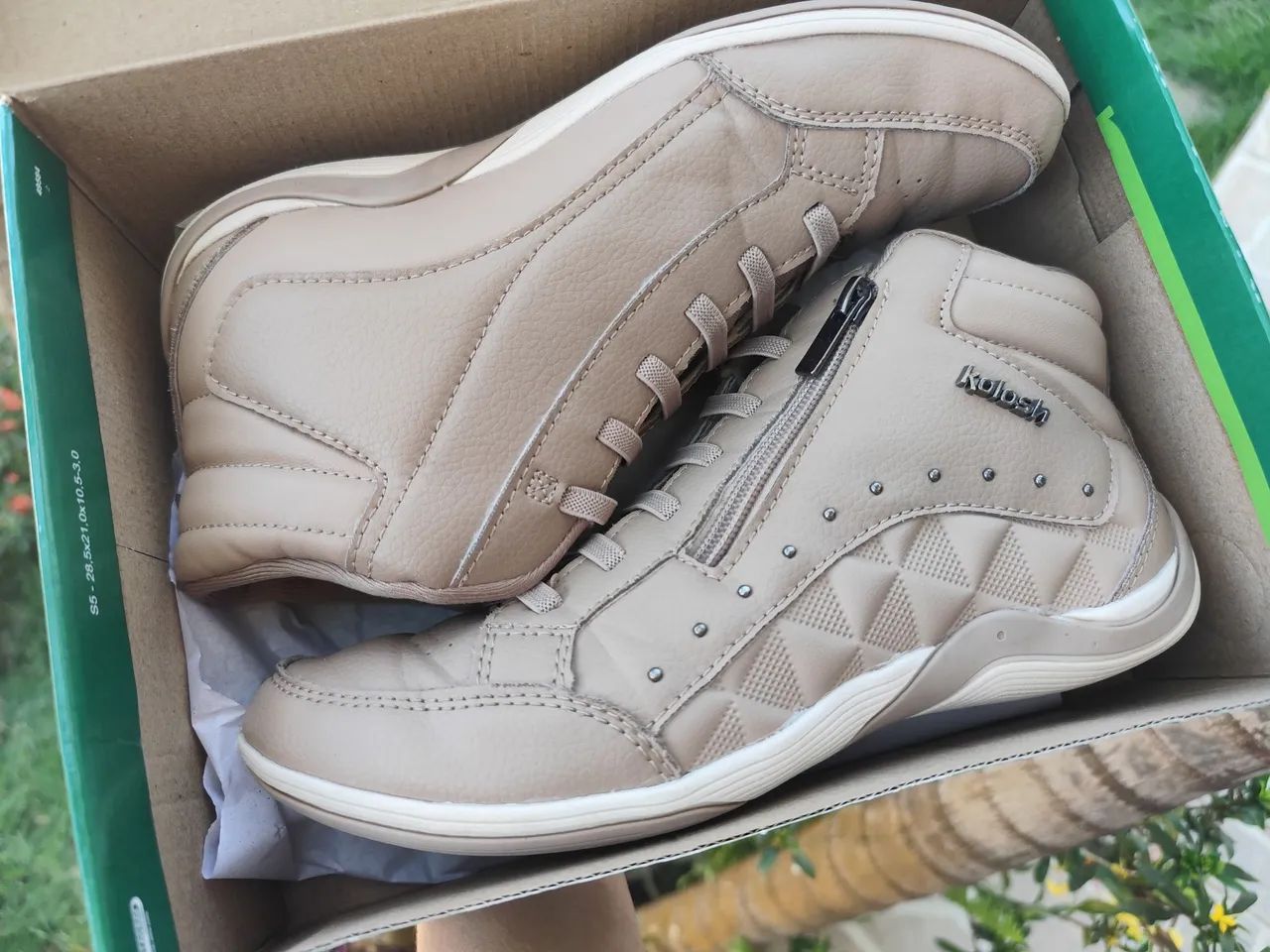 Botinha Kolosh n. 38  - Foto 4